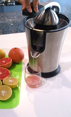 Princess榨汁機絕對是榨柳丁汁、葡萄柚汁的好幫手
