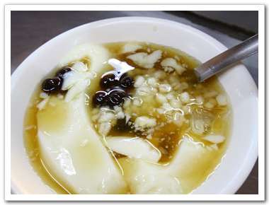 薏仁粉圓豆花。